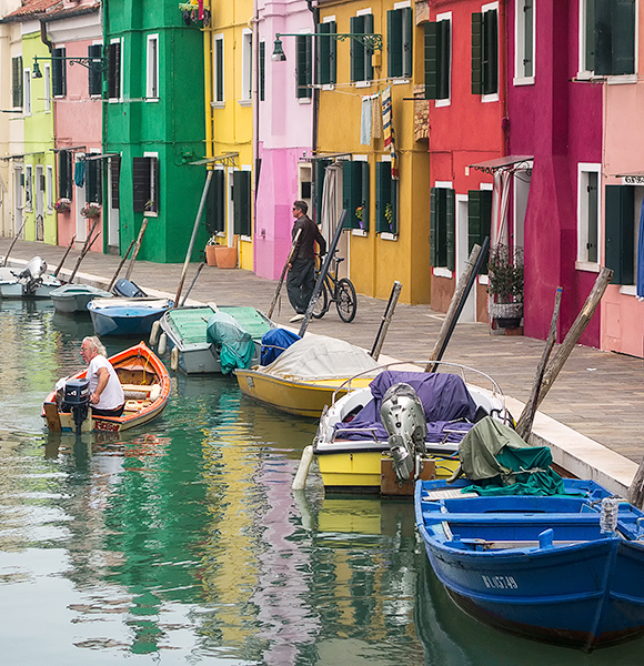 STREETSCAPE - BURANO - THE LAGOON ISLANDS