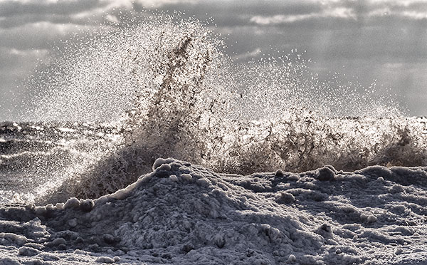 WINTER WAVE ACTION #1 - LONG POINT - WINTER