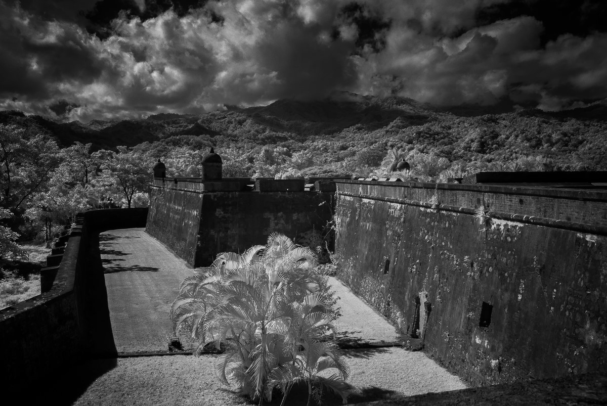 Castillo san Fernando de Omoa - Fine Art Black and White - Various Locations