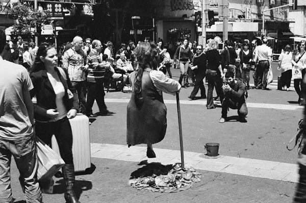 Levitation (Tel Aviv) - People