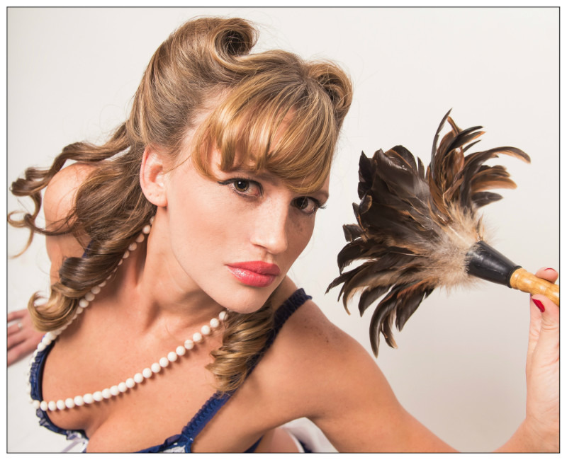  - CHERRY PIE PINUPS