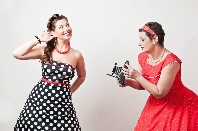  - CHERRY PIE PINUPS