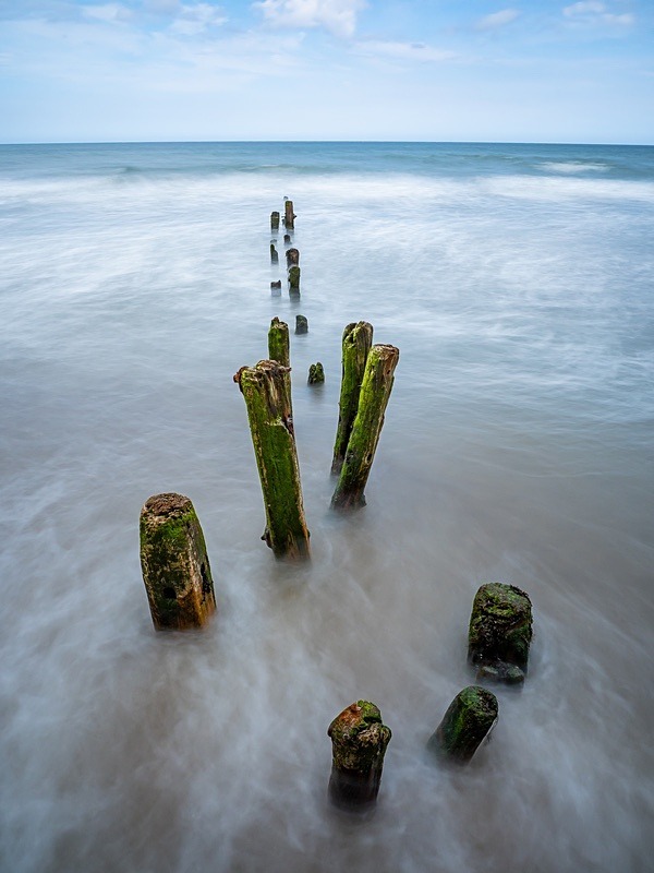 17 27-7210038 - Seascapes