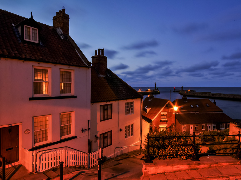 09 36 054 - Whitby