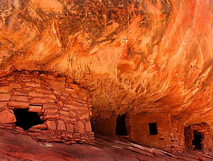 Flaming Roof Ruin - Deserts