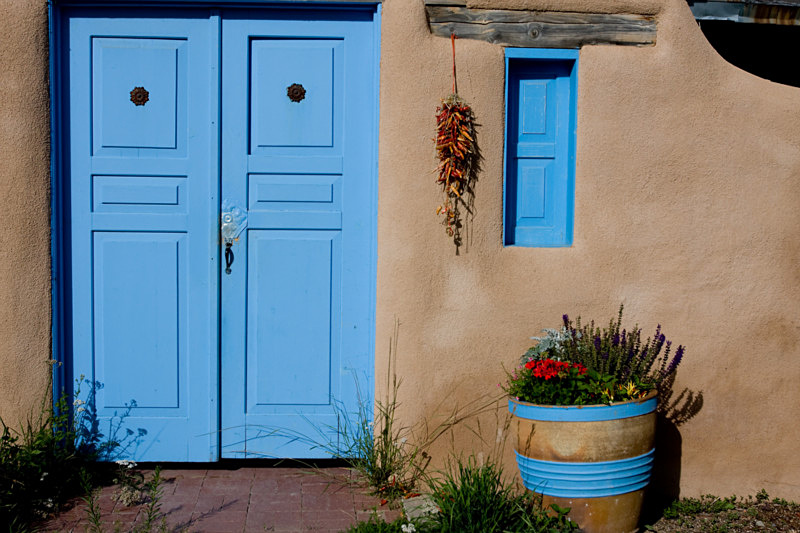 Taos Icon - Architecture and Miscellaneous Details