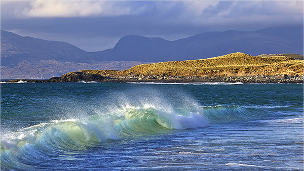 Harris Waves - The Outer Hebrides