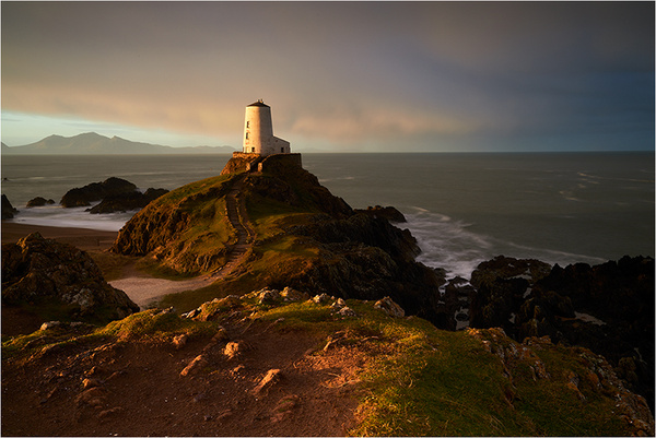 Incoming Rain - Wales