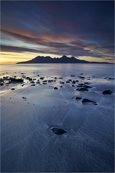 Raspberry Ripple Rum - The Isle of Eigg