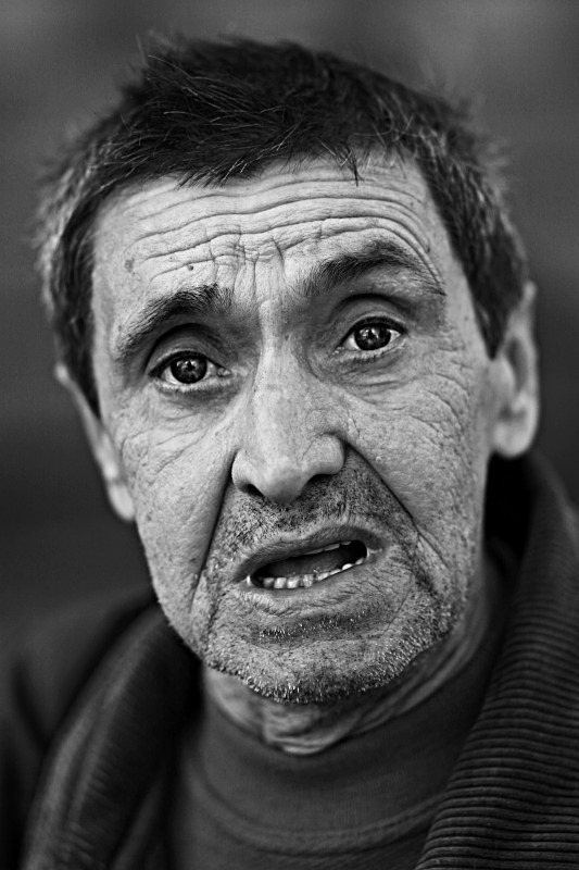 - People & Portraits