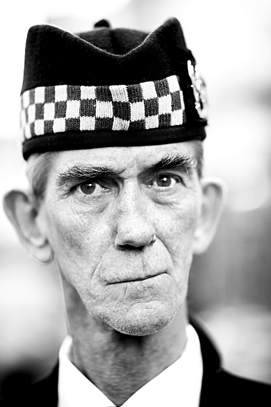  - People & Portraits