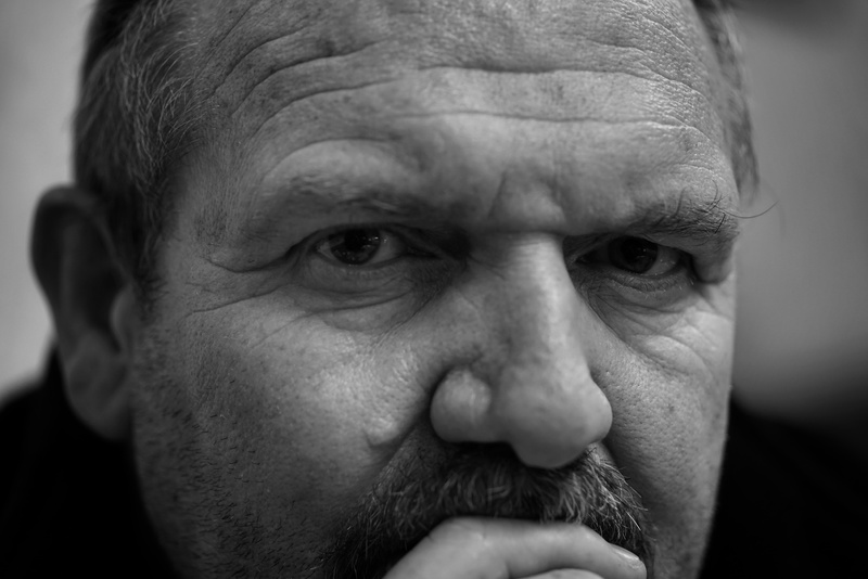 - People & Portraits