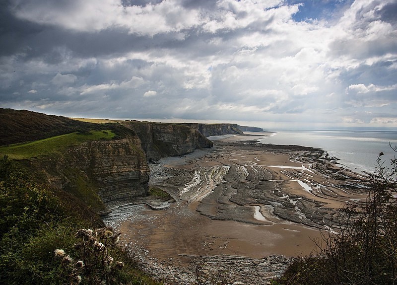 Dunraven Bay and cliffs - Welsh Coastline