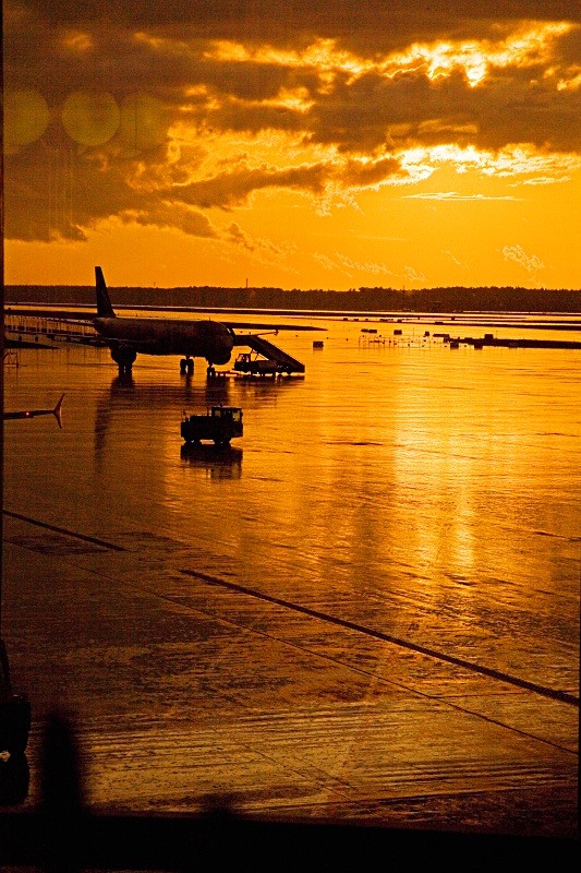 Moscow Airport: Enter the sun, under the storm - A Different View