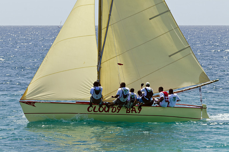 Bequia Easter Regatta_Heineken Challenge - Local Fishing Boats_grw_918 - Saturday - Heineken Challenge - Local Fishing Boats