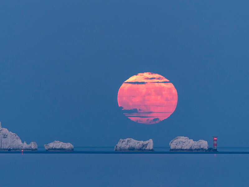 D75_2431a_1 - Strawberry Supermoon 2022