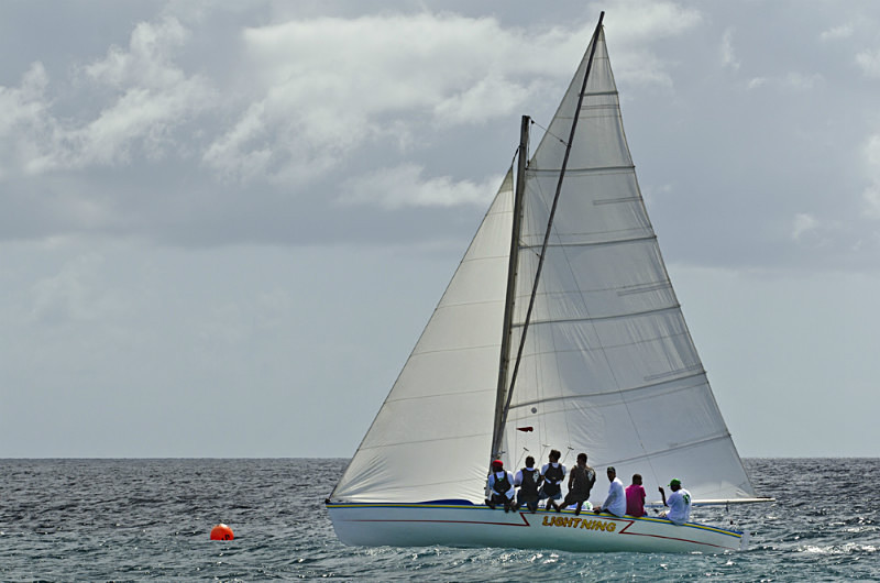 Bequia Easter Regatta_Heineken Challenge - Local Fishing Boats_grw_925 - Saturday - Heineken Challenge - Local Fishing Boats