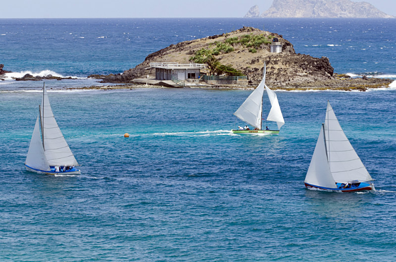 Bequia Easter Regatta_Heineken Challenge - Race II - Local Fishing Boa - Sunday - Heineken Challenge - Race 2 - Local Fishing Boats