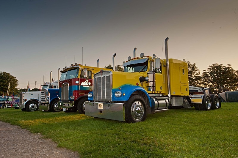 - Ice Road Truckers Alex Debogorski & Lisa Kelly at Truckfest South West