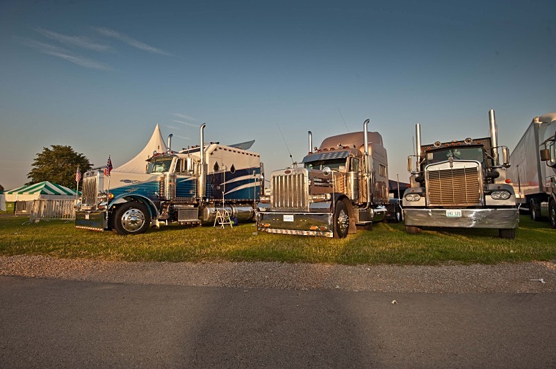  - Ice Road Truckers Alex Debogorski & Lisa Kelly at Truckfest South West