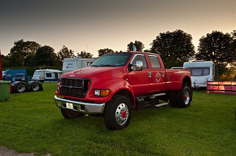  - Ice Road Truckers Alex Debogorski & Lisa Kelly at Truckfest South West