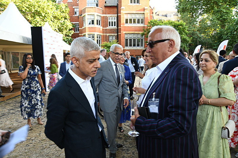 Damian 88 - Summer Garden Party at Westminster Abbey