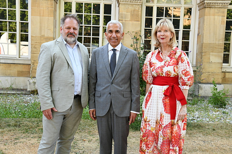 Damian 15 - Summer Garden Party at Westminster Abbey
