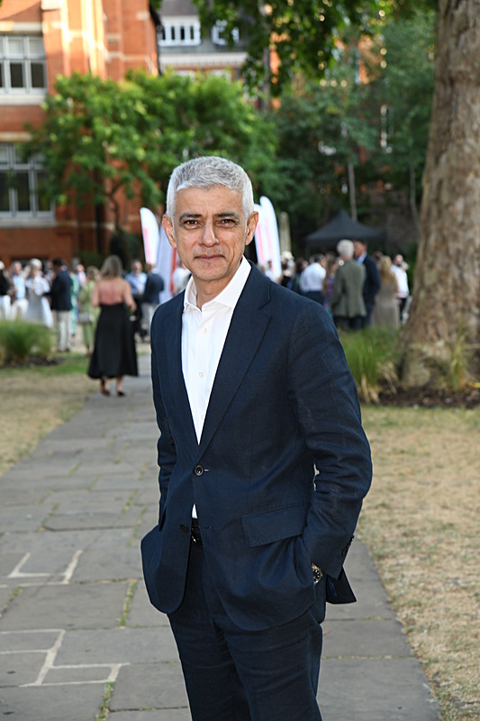 Damian 95 - Summer Garden Party at Westminster Abbey