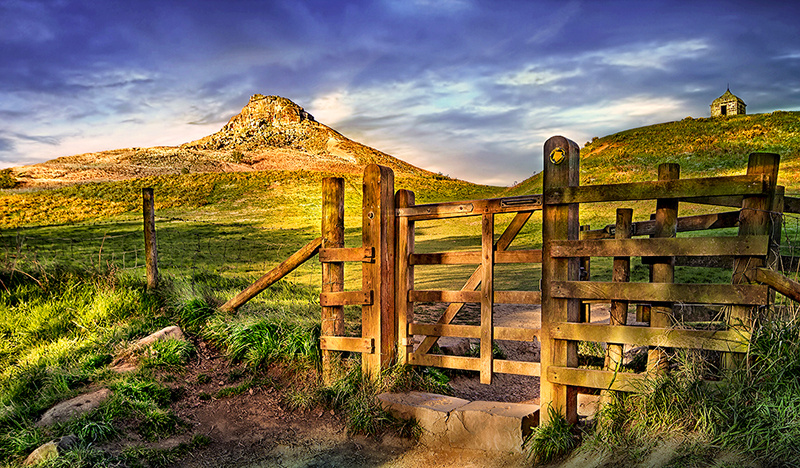 Gateway to Roseberry - This is England - Countryside, Cities, Towns and Villages