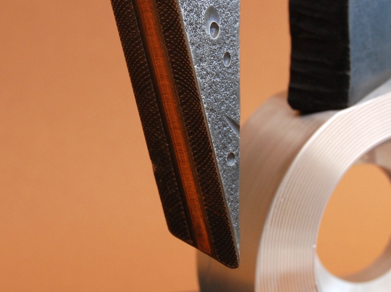 Split detail - Pedestal Sculptures