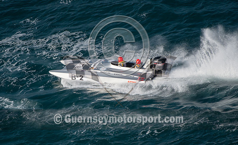 Worlds Powerboats_2014_Race-1-153 - UIM CLASS 3A & 3B WORLD OFFSHORE CHAMPIONSHIP_RACE-1