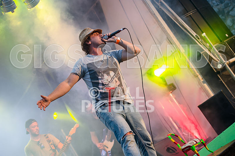 The Pirates-10 - THE PIRATES