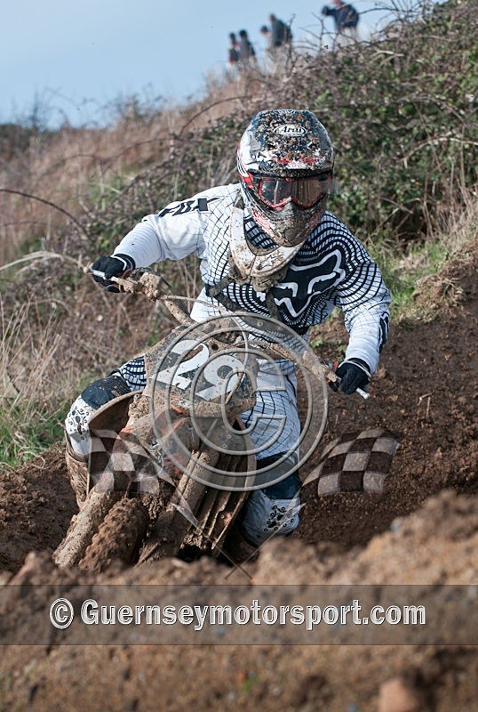 Moto-X_19-02-11-32 - MOTO-X_19-02-2011