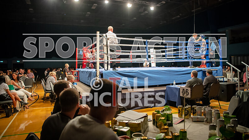 BOUT 6- Emma Martin v Stephanie Adlington-25 - BOUT 6: Emma Martin v Stephanie Adlington