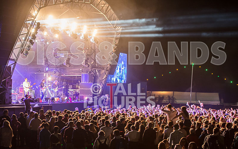 Jersey Live 2015-The Vaccines - JERSEY LIVE 2015 - THE PRESS EDIT