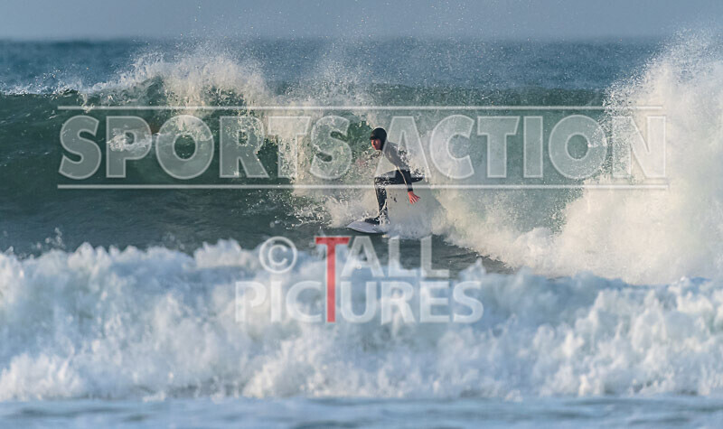 Surfing_New Years Eve 2021-114 - NEW YEARS EVE SURFING 2021