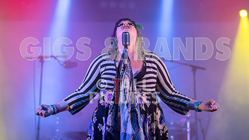 Static Alice-570 - STATIC ALICE