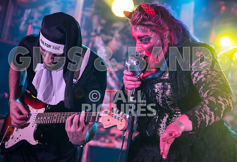 Static Alice-702 - STATIC ALICE