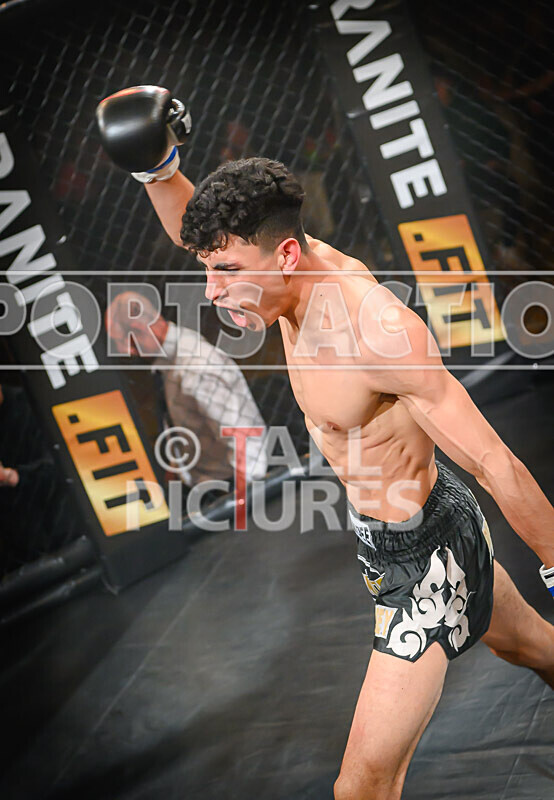 BOUT- 7 - Mo Khalifa v Braden Bougourd-38 - BOUT 7 - Mo Khalifa v Braden Bougourd