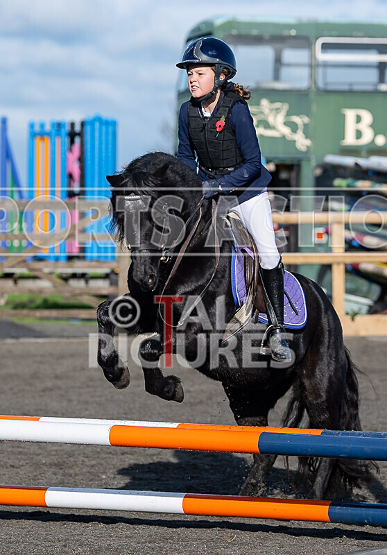 Junior Showjumping_10-11-2019-28 - BS GUERNSEY RALLY 2019-JUNIORS