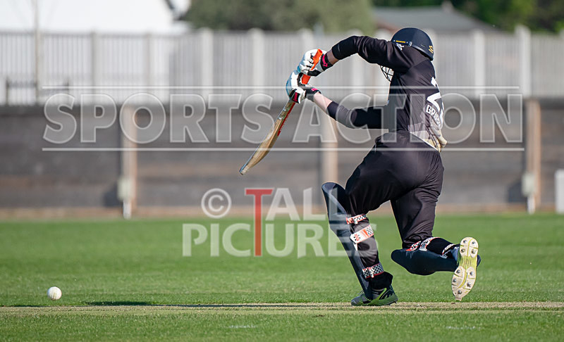Cannaccord Griffins v Sparsholt-32 - CANNACCORD GRIFFINS v SPARSHOLT