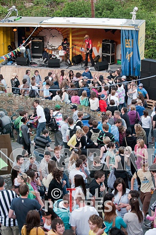 Beach Life-73 - BEACH LIFE 2009