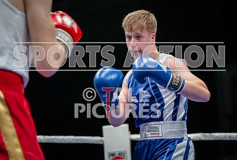 BOUT 9- Cameron Hards v Alex Sanderson-44 - BOUT 9: Cameron Hards v Alex Sanderson