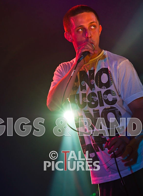 Asylum Seekas-36 - ASYLUM SEEKAS AT IVY CASTLE