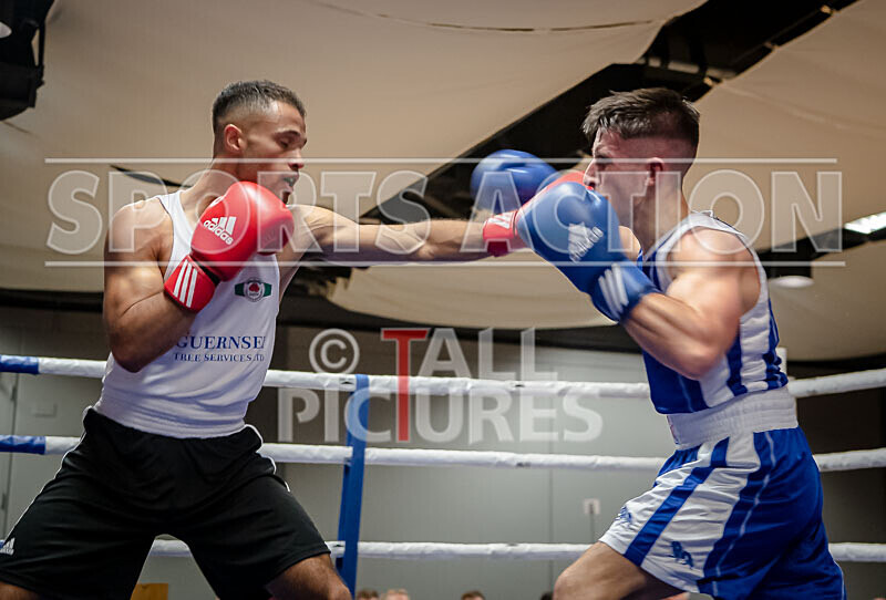 BOUT 2_Marcus Magloire v Sam Anderton-5 - BOUT 2_Marcus Magloire v Sam Anderton