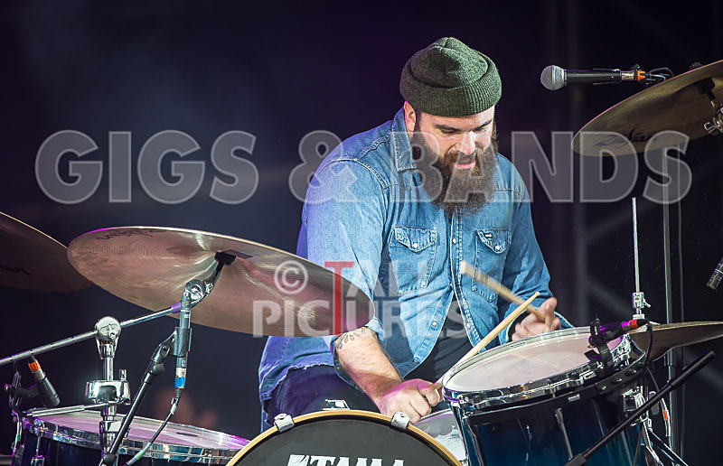 The Graveltones-7 - THE GRAVELTONES