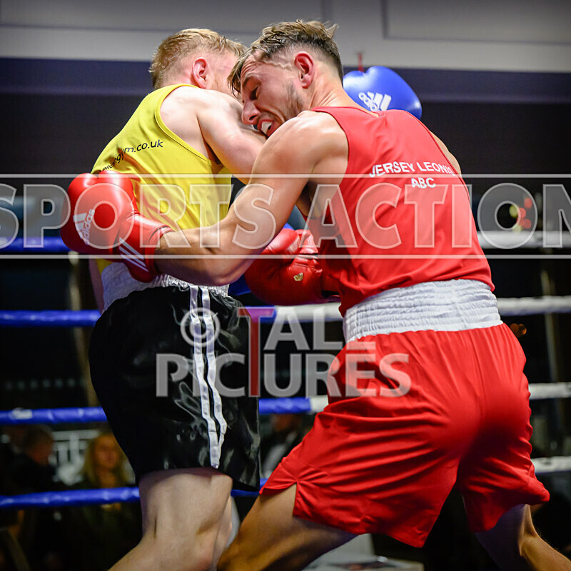 BOUT- 9_Daniel Du Four v Liam Collier-12 - BOUT- 9_Daniel Du Four v Liam Collier