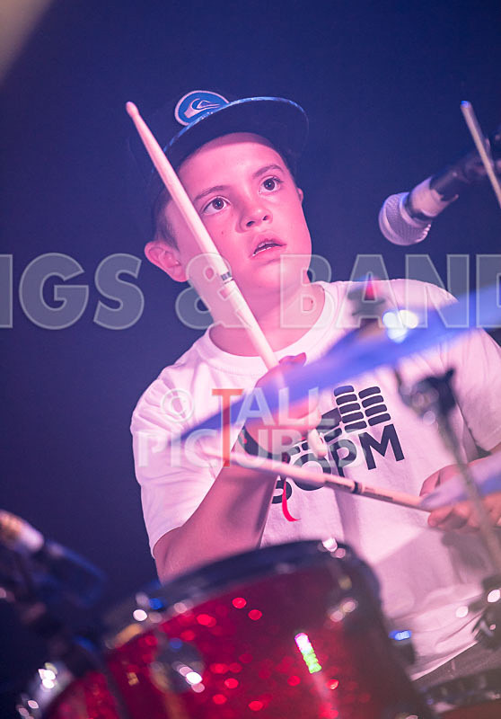 Clash of the Bloosers-7 - CLASH OF THE BLOOSERS