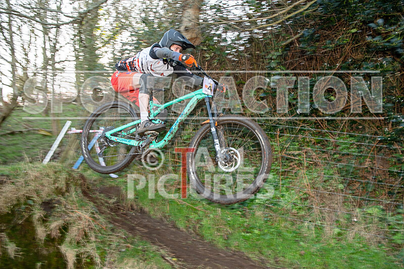 MTB Downhill_19-01-2020-142 - MTB WINTER DOWNHILL 2020_ROUND-2