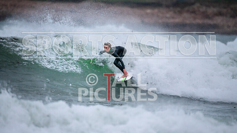 Surfing_01-11-2020-4 - SURFING AT VAZON BAY GUERNSEY